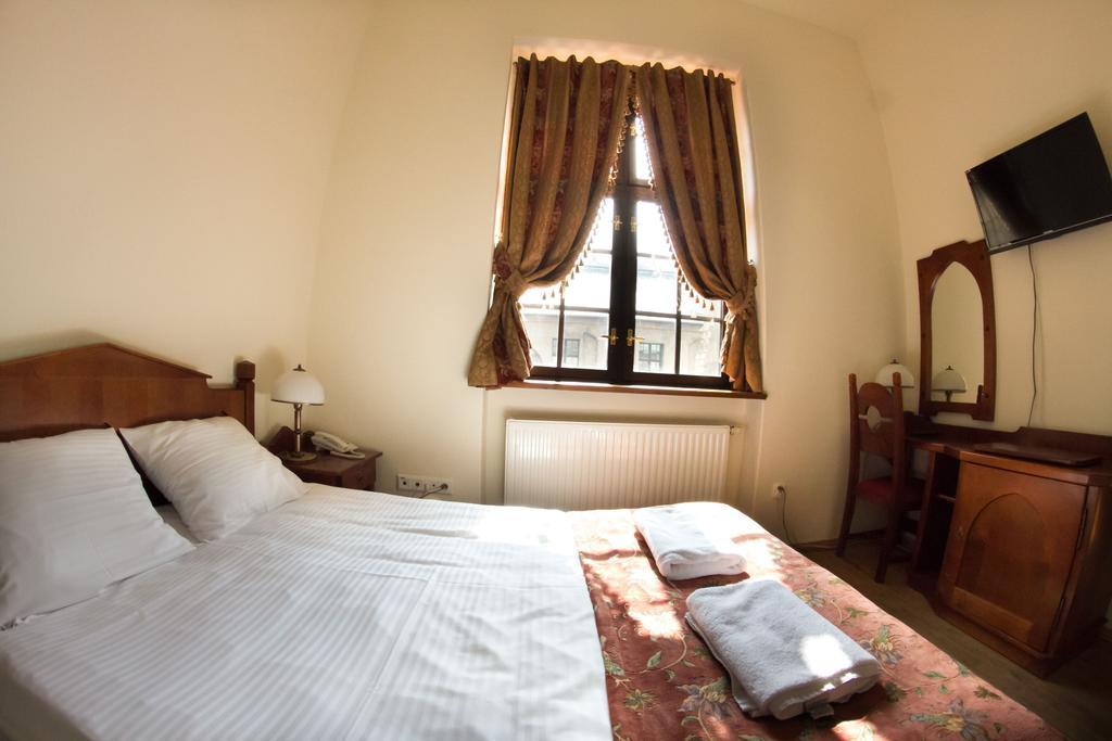 Zamek Golubski Zimmer foto